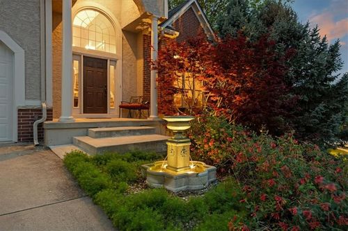 14961 S Glen Eyrie St, Olathe, KS, 66061-8519 | Card Image