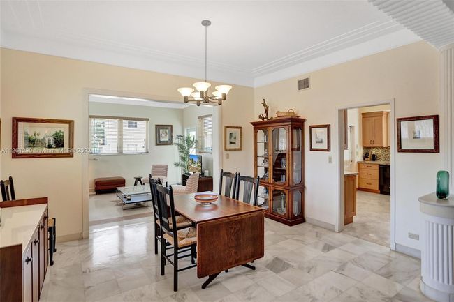 4340 Pine Tree Dr, House other with 5 bedrooms, 5 bathrooms and null parking in Miami Beach FL | Image 10