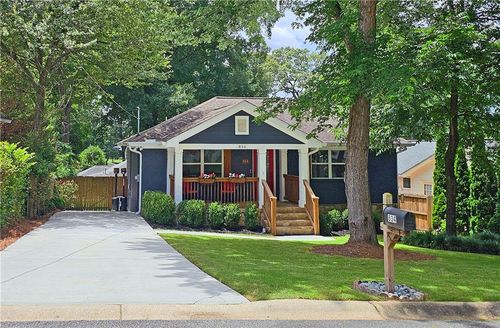 834 Frances Dr Se, Smyrna, GA, 30080-1806 | Card Image