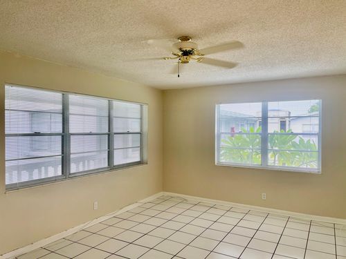 393-393 Northampton S, West Palm Beach, FL, 33417-7630 | Card Image