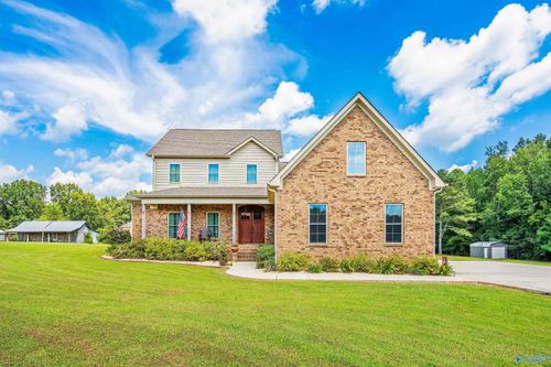 25956 Hunter Gates Rd, Lester, AL, 35647-3176 | Card Image