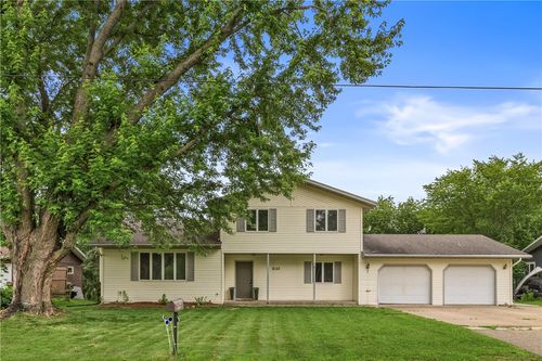 2152 Orchard Pl, Eau Claire, WI, 54703-2669 | Card Image