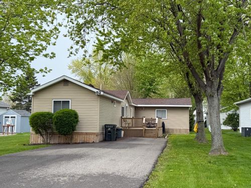 52-1600 N Buck Rd, Marblehead, OH, 43440-8601 | Card Image
