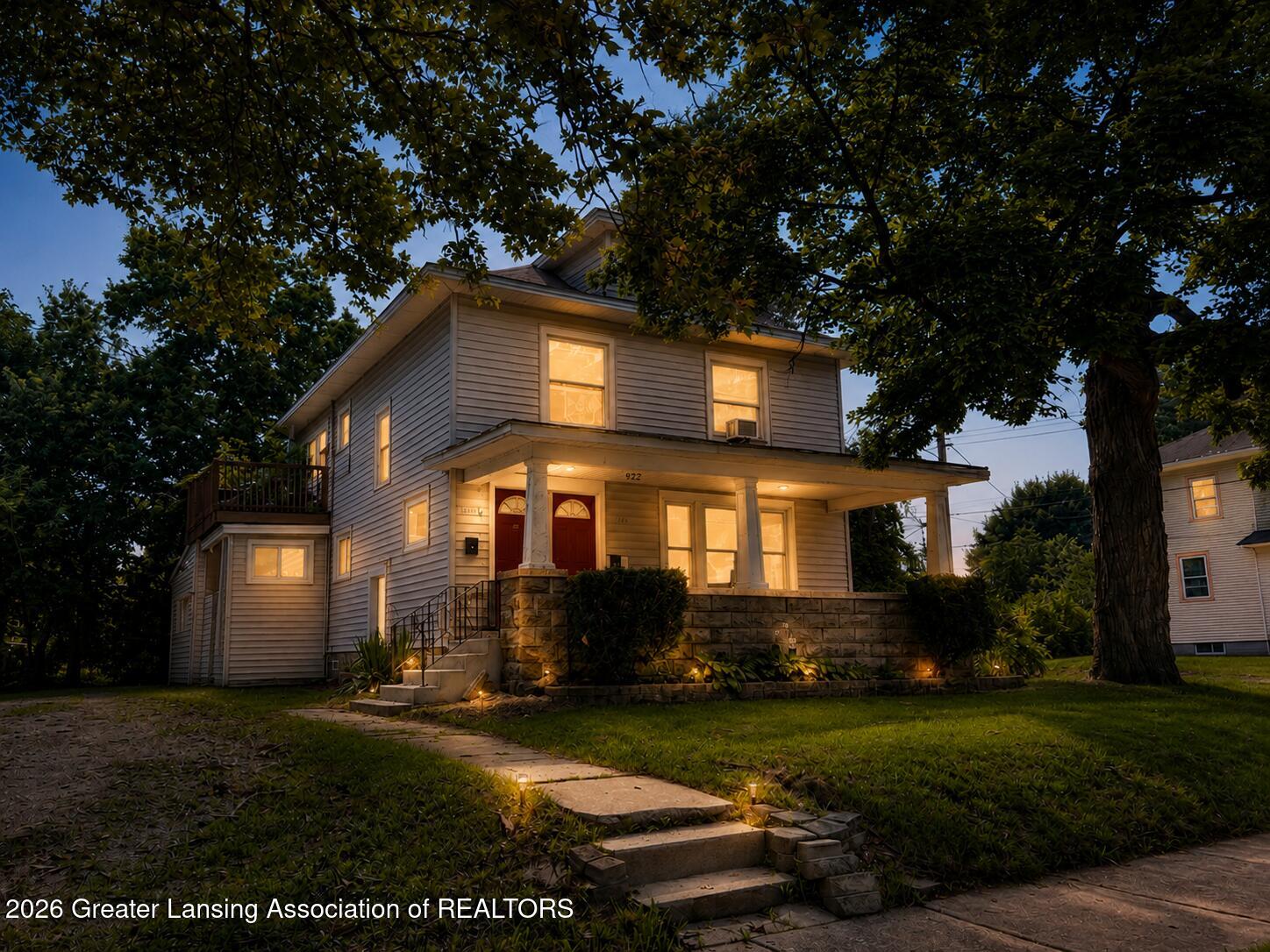 1729 Maplewood Ave, Lansing, MI 48910