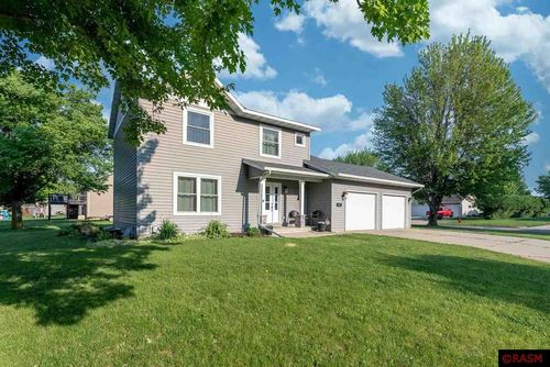 603 E Nathan St, Lake Crystal, MN, 56055-2167 | Card Image