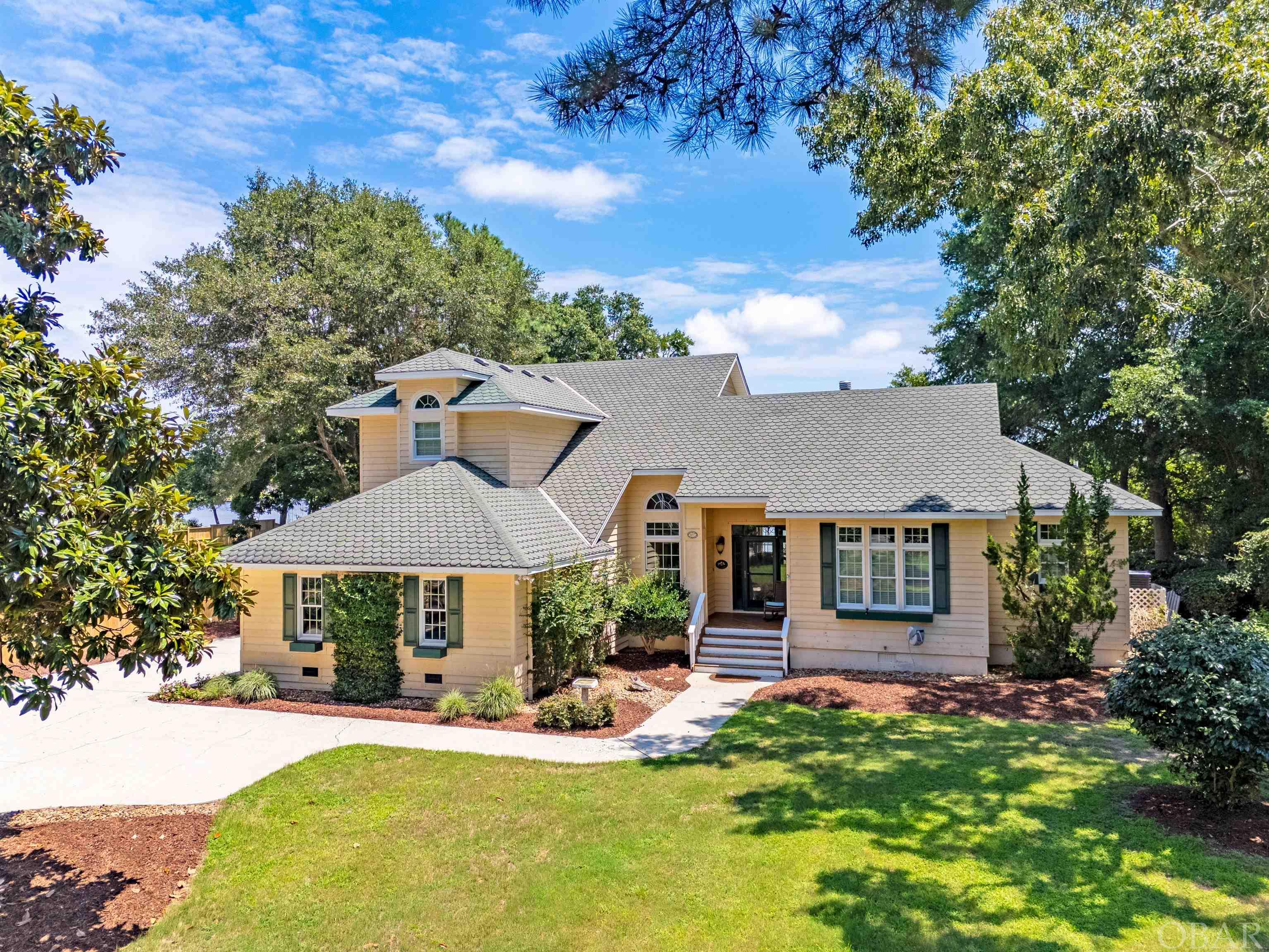 Martins Point Rd, Kitty Hawk, NC 27949