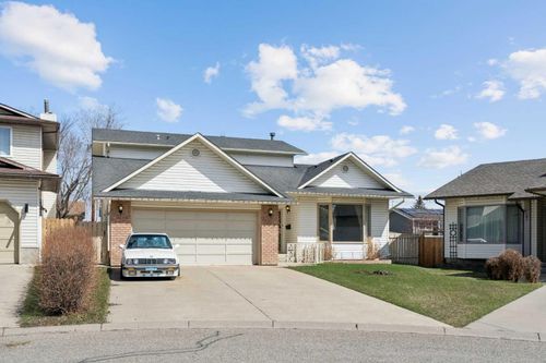 40 Scenic Pl Nw, Calgary, AB, T3L1A5 | Card Image