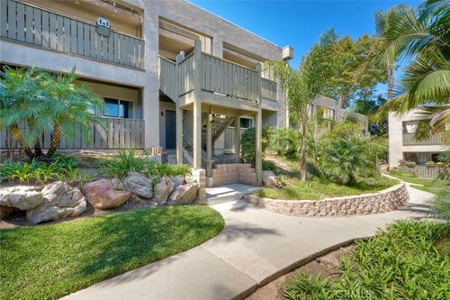 unit-d-147 W Glaucus St, Encinitas, CA, 92024-1413 | Card Image