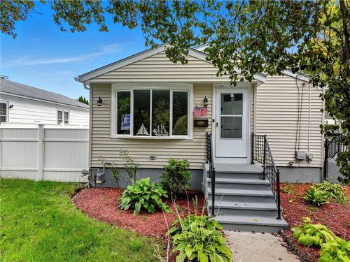 776 Plainfield St, Providence, RI, 02909-5312 | Card Image