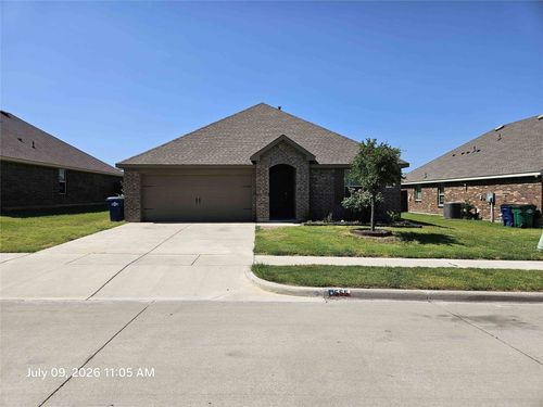 555 Royal Pine Dr, Fate, TX, 75087-7027 | Card Image