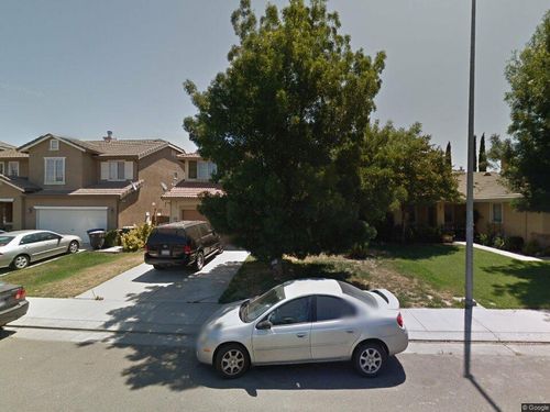 13410 Brookwood Way, Lathrop, CA, 95330-8923 | Card Image