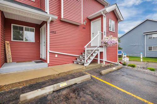 1212-5220 50a Avenue, Sylvan Lake, AB, T4S1E5 | Card Image