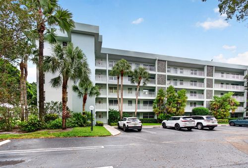 309-802 Cypress Grove Ln, Pompano Beach, FL, 33069-5062 | Card Image