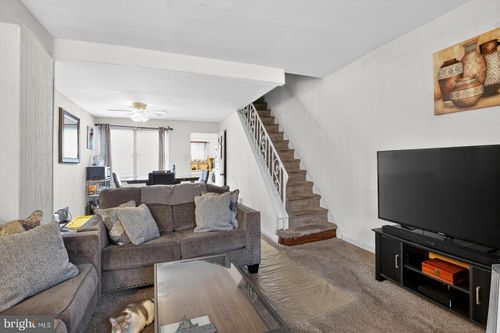 1617 S Newkirk St, PHILADELPHIA, PA, 19145-1207 | Card Image