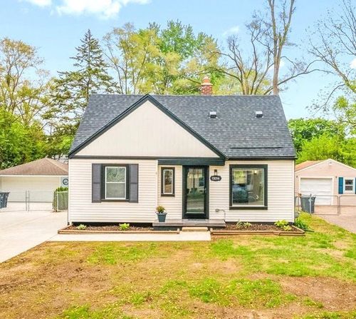 15016 Sunbury St, Livonia, MI, 48154-4056 | Card Image