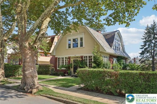 1853 Richmond Ave, BETHLEHEM, PA, 18018-3341 | Card Image