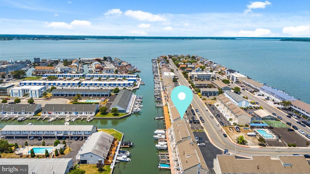 Residential in OCEAN CITY 5
