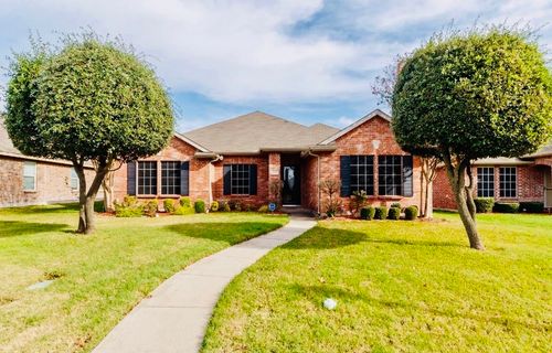 2018 Cedarwood Dr, Lancaster, TX, 75134-2249 | Card Image