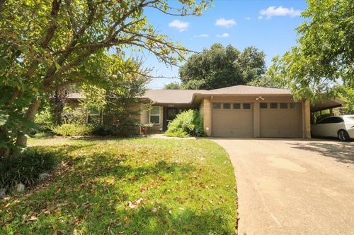 3508 Leighton Dr, Arlington, TX, 76015-3231 | Card Image