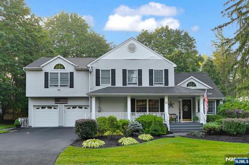 81 5th Street, Park Ridge, NJ, 07656 | Card Image