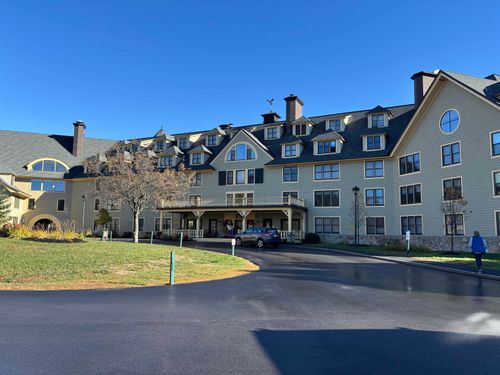422-28 Packard'S Road, Waterville Valley, NH, 03215 | Card Image