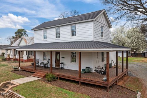 106 W Graham Street, Mebane, NC, 27302 | Card Image