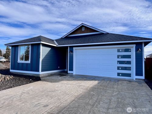 2602 N Emery St, Ellensburg, WA, 98926-6761 | Card Image