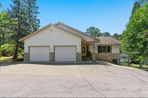 2460 Meehan Dr, White Bear Tp, MN, 55110-5744 | Card Image