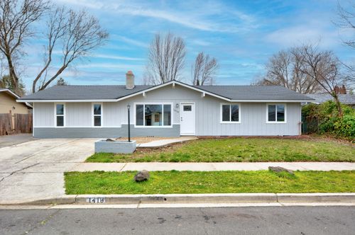 1418 Coquette Street, Medford, OR, 97504 | Card Image