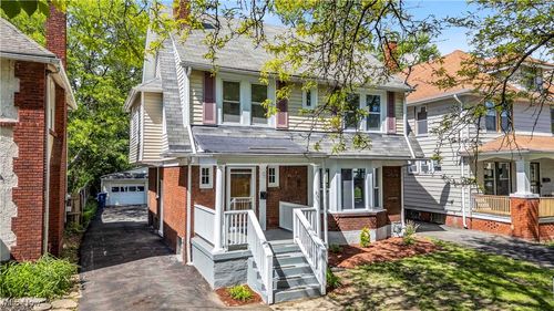 3295 Yorkshire Rd, Cleveland Heights, OH, 44118-2528 | Card Image