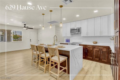 629 Hause Ave, North Las Vegas, NV, 89030-4004 | Card Image