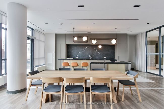 203 - 34 Tubman Ave, Condo with 1 bedrooms, 1 bathrooms and null parking in Toronto ON | Image 12