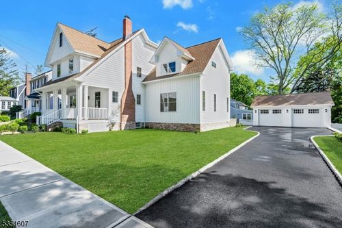 10 Garden Pl, Chatham, NJ, 07928-2222 | Card Image