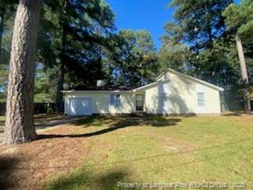 9395 Gooden Dr, Fayetteville, NC, 28314-5743 | Card Image