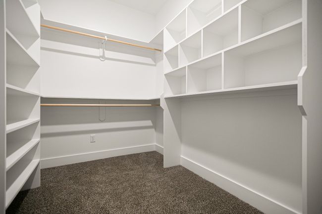 1020 Loggins Rd, House other with 4 bedrooms, 3 bathrooms and 1 parking in Charlotte TN | Image 17