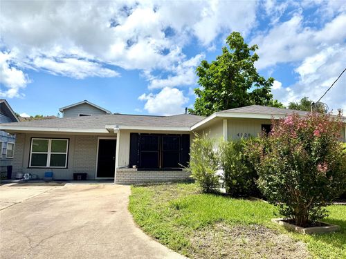 4128 Bissonnet St, West University Place, TX, 77005-1914 | Card Image