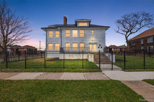 2080 Gladstone, Unit 1 Street, Detroit, MI, 48206 | Card Image