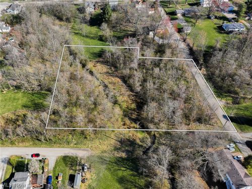 329 Marshall Ave, Georgetown, OH, 45121-1409 | Card Image