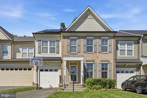 12034 Lake Dorian Dr, BRISTOW, VA, 20136-6169 | Card Image