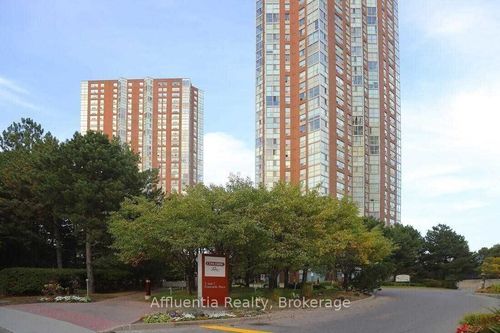 3508-5 Concorde Pl, North York, ON, M3C3M8 | Card Image