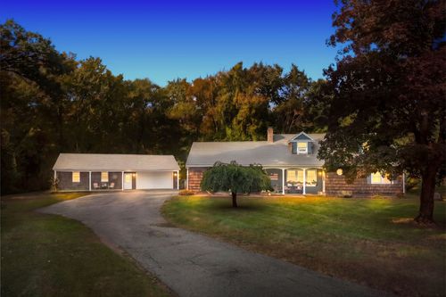 480 Hartford Ave E, Uxbridge, MA, 01569 | Card Image