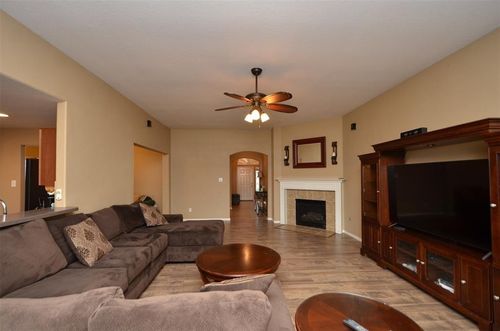 4818 Wilderness Glen Ct, Katy, TX, 77449-4783 | Card Image