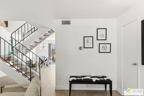 c-250 E Via Escuela, Palm Springs, CA, 92262-3059 | Card Image