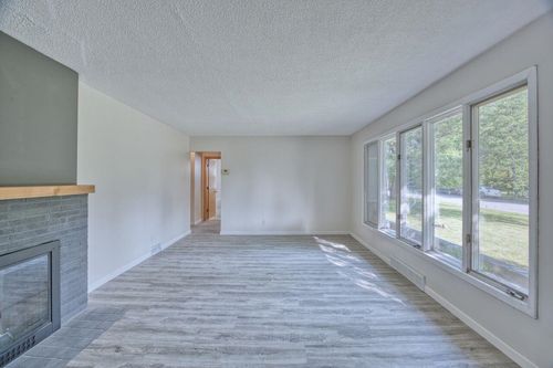 14 E 4th Ave S, Aurora, MN, 55705-1512 | Card Image