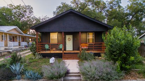 315 Sandmeyer St, San Antonio, TX, 78208-1640 | Card Image