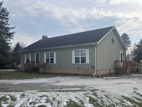 126 Cutler St, North Adams, MI, 49262-9759 | Card Image