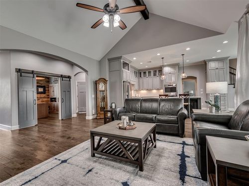 1408 N Golden Bell Way, Mustang, OK, 73064-1050 | Card Image