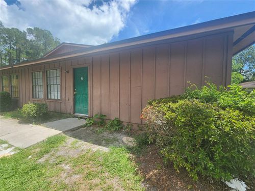 2-5817 Nw 23 Terrace, Gainesville, FL, 32653 | Card Image