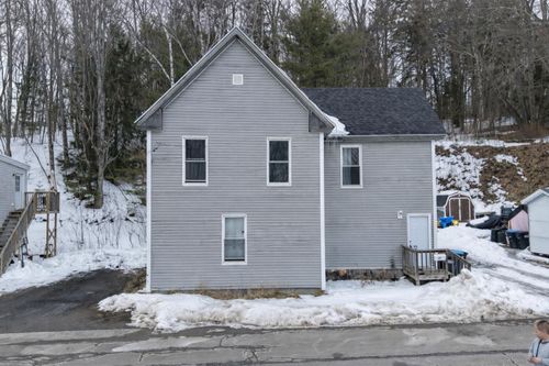 25 Margin Street, Orono, ME, 04473 | Card Image