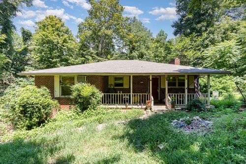 2055 Petway Rd, Ashland City, TN, 37015-5117 | Card Image